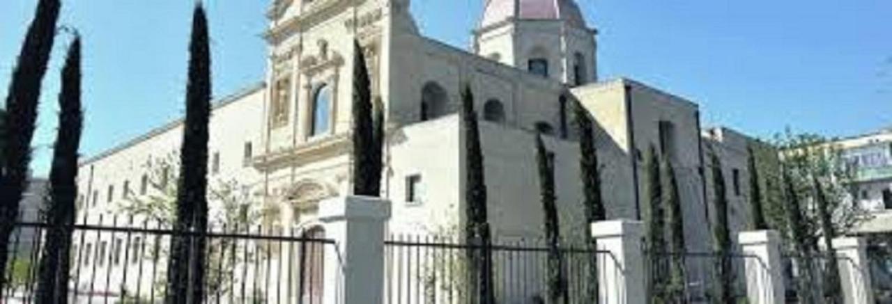 Manzoni House Lägenhet Lecce Exteriör bild